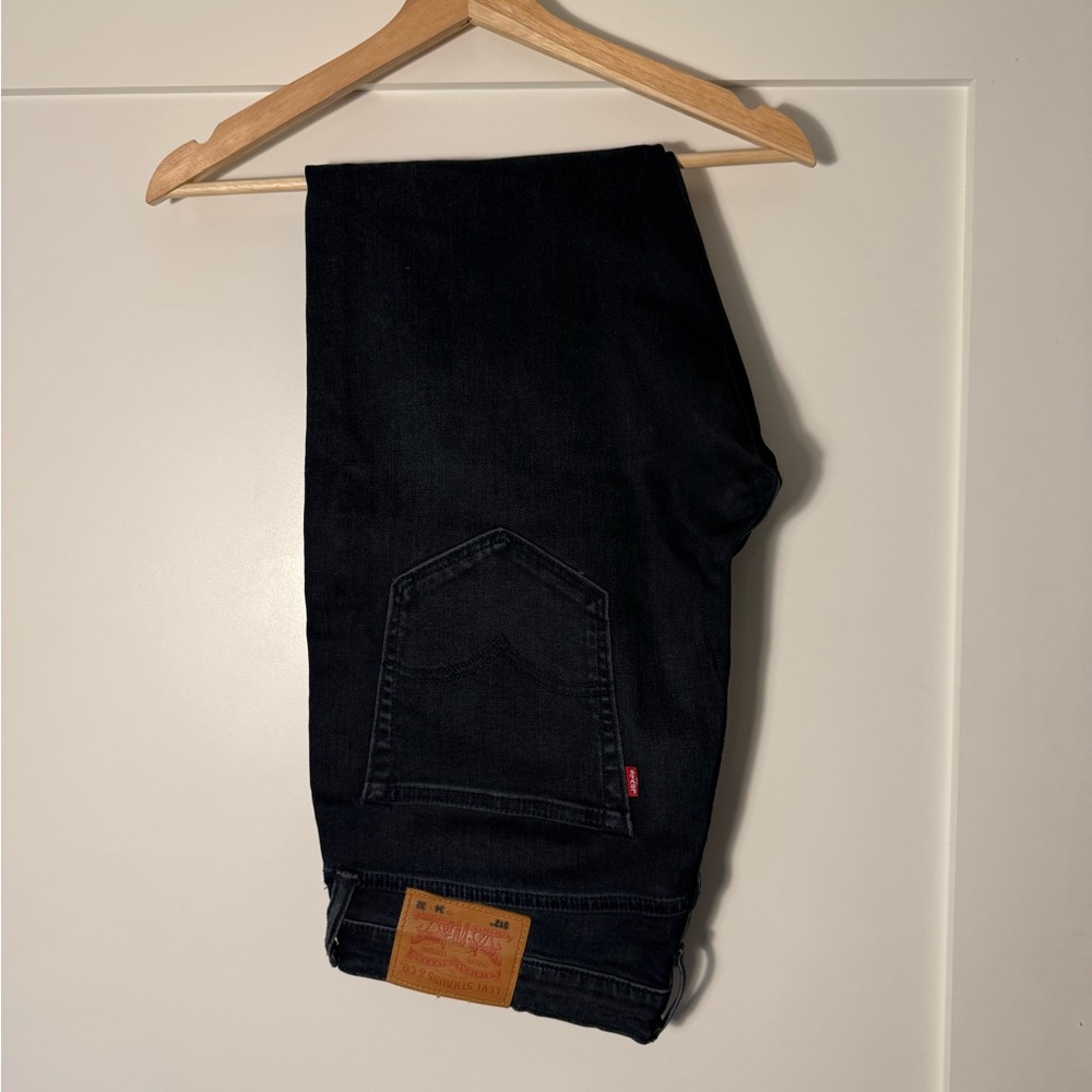 Levi's Men's Dark Denim Jeans
